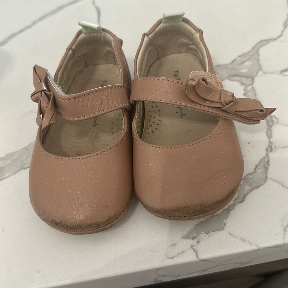 Baby shoes